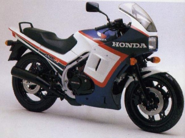 Powerbronze Verkleidungsscheibe Standard Form HONDA VF 500 F