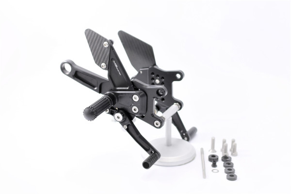 Sportfußrastenanlage verstellbar Aprilia Tuono V4 / V4R / V4RR 09-20, RSV4 1000 09-19
